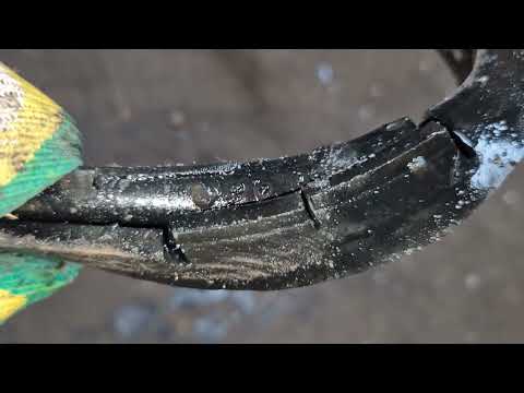 Видео: DAF 105 истекает маслом