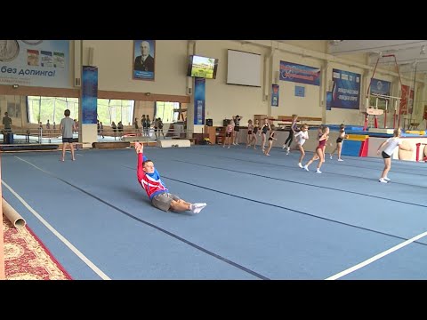 Видео: "Я в Бийске" - занимаемся в спорткомплексе "Заря" (Бийское телевидение)