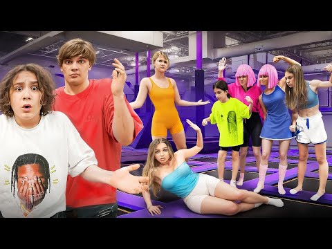 Видео: ЛОШИ МОМИЧЕТА ИМАХА 24 часа на батут 🤩 Забавление с приятели / KiKiDo Campus Bulgarian