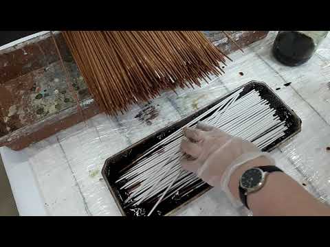 Видео: Качественные трубочки / how to paint paper tubes/ Покраска сухой морилкой / обработка пропиткой