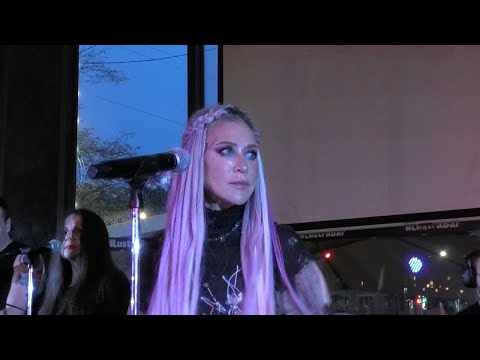 Видео: ЛИНДА - Взгляд изнутри + Лихорадка в темноте (LЮSTRA Bar, г. Москва) [1080p] - 13.07.2023