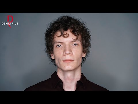 Видео: DEMETRIUS | Мужская стрижка на кудрявые волосы | Стричь кудри у мужчин | CURLY MEN'S HAIRCUT | ENG