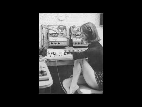 Видео: САТАНА ПЕЧЁТ БЛИНЫ - 8 Марта