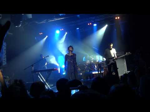 Видео: Земфира - "Снег" - 24.11.2011 Zapata, Stuttgart