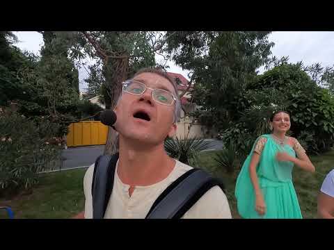 Видео: Рати Шекхар на сочинской харинаме