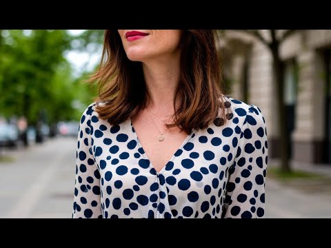 Видео: Эти простые блузки покорили моих подруг, а сшить их проще простого. Сразу 3 шикарные идеи