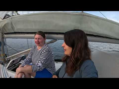 Видео: 4 дня жизни на лодке.  Часть 2.