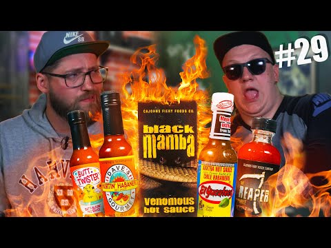 Видео: CaJohns Black Mamba / Разрушаем мифы о самом ядовитом соусе