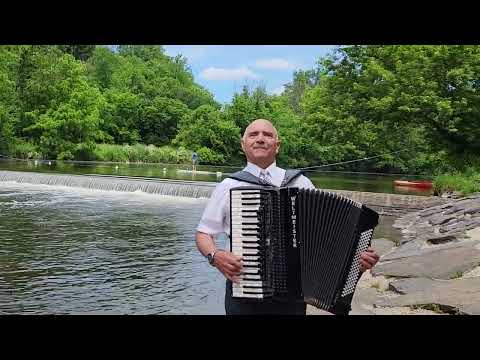 Видео: Пройдут года. Accordion instrumental music.