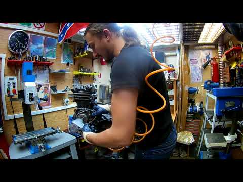 Видео: Капитальный ремонт ДВС Honda CB400 Первый этап дефектовки ч2