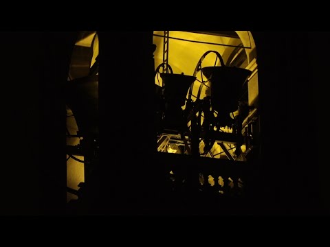 Видео: Италия 4K HDR 🎆 Звон колоколов в Фаньяно-Олоне на Новый год 2025