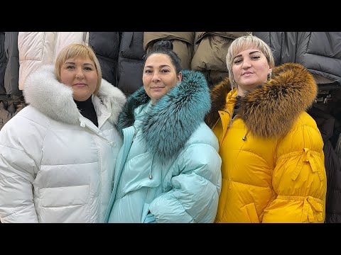 Видео: BELLA_MODA ⚡️ШИКАРНЫЕ КУРТКИ, ПУХОВИКИ, ПАЛЬТО С НАТУРАЛЬНЫМ МЕХОМ ДО 72 р-ра Садовод