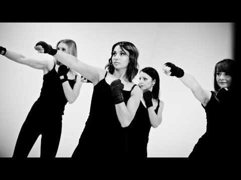 Видео: Фитнес Тай-Бо "без обработки". Ника М.