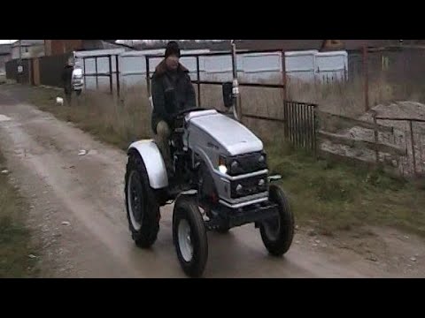 Видео: ТРАКТОР СКАУТ Т-25, 4 МОТОЧАСА!!! ПЕРВАЯ ПОЛОМКА И ТАК, ПО МЕЛОЧАМ!!!