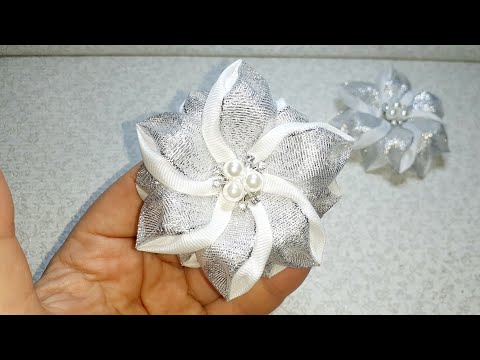 Видео: Новогодний цветок из лент и парчи. Канзаши. Kanzashi