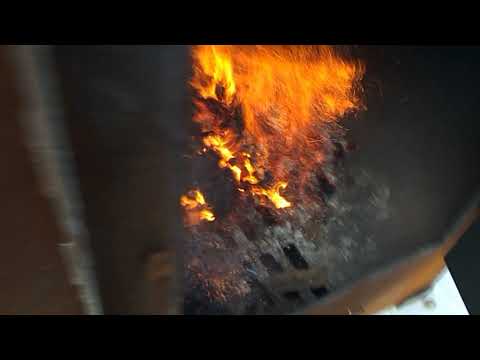Видео: Мусоросжигательная печь 2019 г - испытания