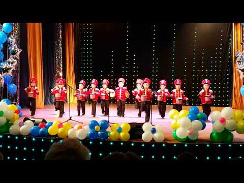 Видео: Бүлдіршін 2017 Оркестр "Марш деревянных солдатиков" д/с №7 г.Аксу