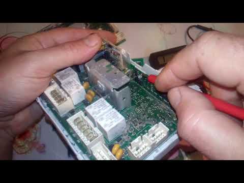 Видео: Стиральная машина Индезит, Аристон не включается. Проверка процессора