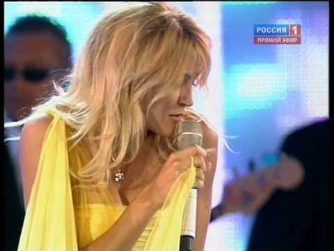 Видео: Виа Гра - День без тебя (Новая Волна 2011)