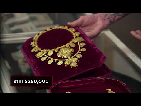 Видео: ХОЧЕТ ПРОДАТЬ СТАРОЕ ОЖЕРЕЛЬЕ С РЕДКИМИ ЗОЛОТЫМИ МОНЕТАМИ ЗА 250,000$