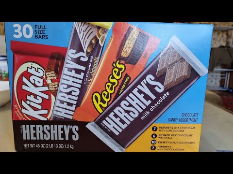 Видео: Пробуем целую коробку шоколада Hershey's и KitKat.