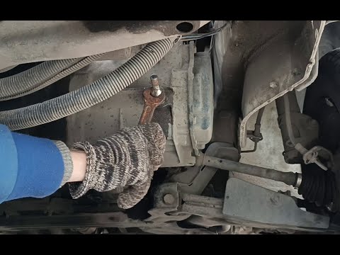Видео: Замена масла в МКПП Volkswagen Passat B3