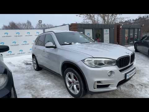 Видео: Огляд BMW X5 ( E70 VS F15 )