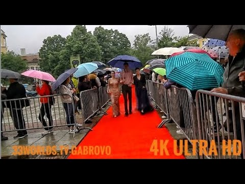 Видео: Абитуриенски бал ПМГ ,, Акад .Иван Гюзелев ,, - Габрово . Един репортаж на 33worlds.tv. Втора част