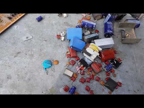 Видео: Разборка старых телевизоров с ЭЛТ (на детали).