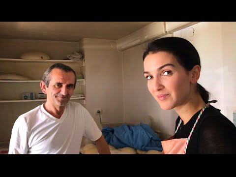 Видео: ГРУЗИНСКИЙ ЛАВАШ. ПЕКАРЬ АДАМ СЕРГЕЕВИЧ. БАТУМИ