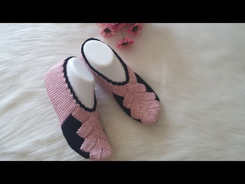 Видео: Я вязала двумя цветами, это было потрясающе ✅️ Двухцветные бесшовные пинетки с двумя иглами ✅️ Легки