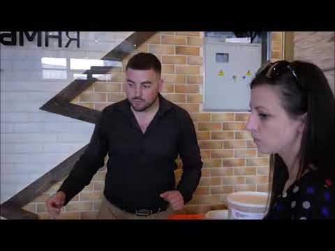 Видео: Чем затирать швы при укладке декоративного камня.