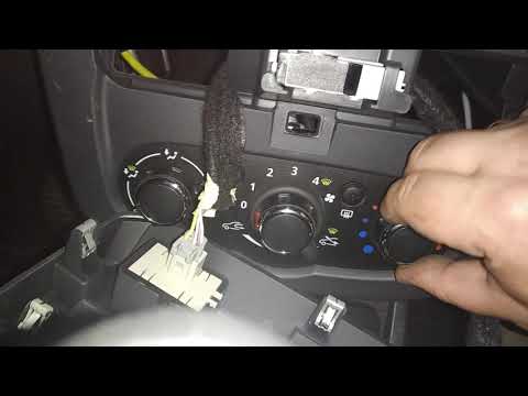 Видео: Снятие моторчика печки РЕНО ДАСТЕР 2 (2018 г.в.   1.6 бензин)