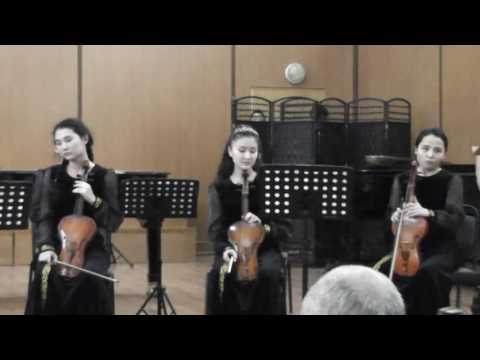 Видео: "Күзгі әуен" Ермұрат Үсенов . орын. Қобызшылар ансамбілі