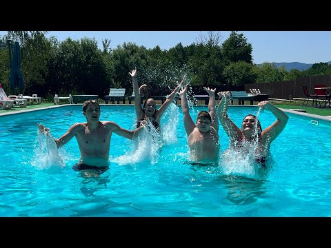 Видео: ЛУЧШИЙ ДЕНЬ ЛЕТА!))