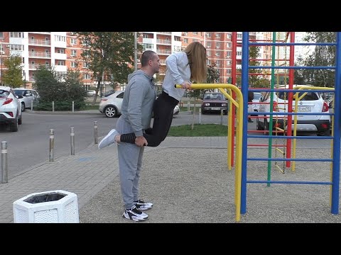 Видео: Как быстро научится отжиматься от брусьев с нуля