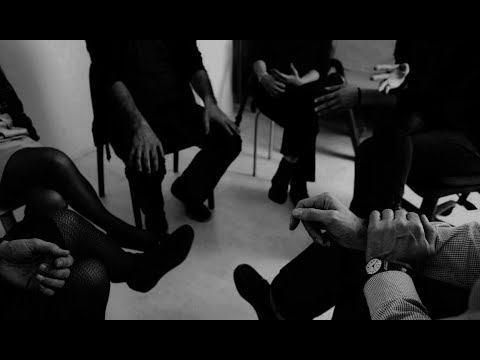 Видео: Остаться трезвым посещая группы?!?