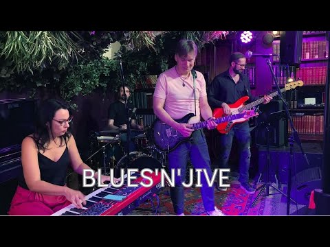 Видео: Blues'n'Jive - М.Клягин. Концерт в клубе А.Козлова. Guitar day.