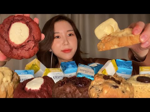 Видео: Cheat Dayㅣпеченье и мороженое MUKBANG🍩ㅣЗвук поедания десерта✨ Eating show