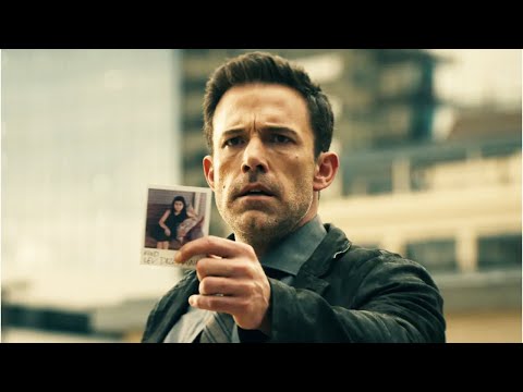 Видео: Он пытается найти похищенную дочь, но оказывается, что он находится под гипнозом.