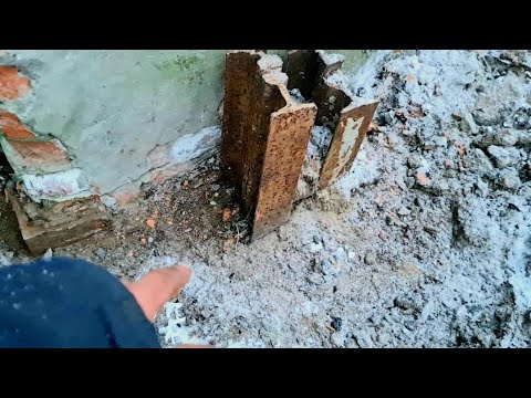 Видео: ВОТ ЭТА УДАЧА РАЗБИЛ БЕТОННУЮ ПЛИТУ А ТАМ 4 РЕЛЬСЫ В ОДНОМ МЕСТЕ! Обзор отбойного молотка TSS-GJH95
