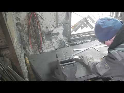 Видео: Робота над передньою балкою минитрактора.