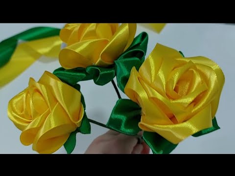 Видео: Как сделать розу из ленты за 5 минут🌹Satin ribbon rose in 5 minutes🌹Цветок за 5 минут