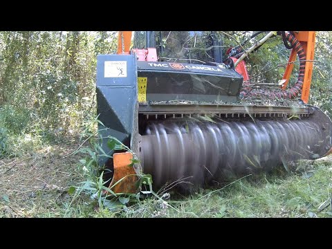 Видео: На пути к успеху — мульчирование Kubota SVL75 3