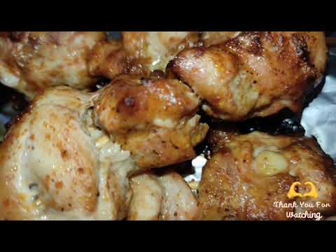 Видео: Шашлычки из куриных бедрышек в духовке, сочно, нежно и очень быстро.