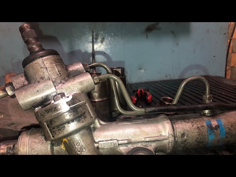 Видео: Ремонт рулевой рейки Toyota Corona (Часть 2)