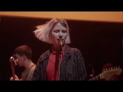 Видео: Glintshake — Без пятнадцати пять (live @ ЦДХ)