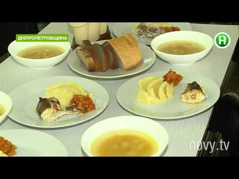 Видео: Что готовят деткам в летних лагерях на Востоке? - Абзац! - 23.06.2016