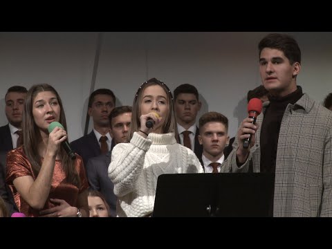 Видео: Пение «Вижу Тебя…» — Давид, Эвника, Виктория Кухарь.