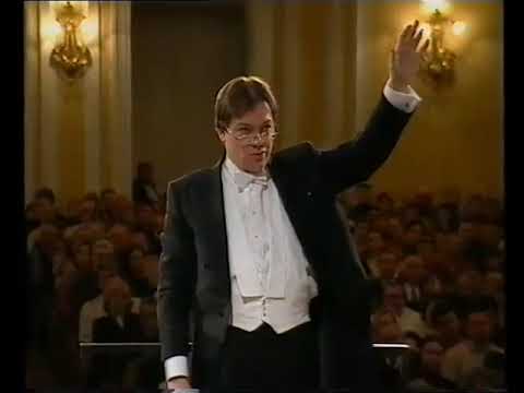 Видео: Georgy Sviridov. Поэма памяти Сергея Есенина. Максим Пастер, тенор, Александр Ведерников, дирижёр.